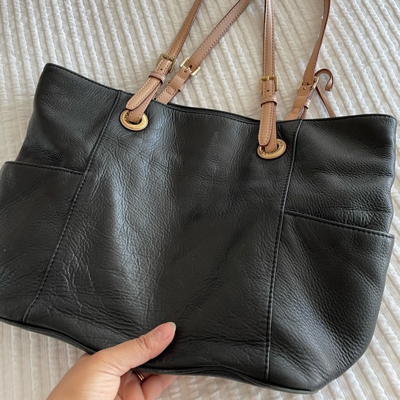 Michael Kors Medium soft leather black tote - Picture 4 of 4